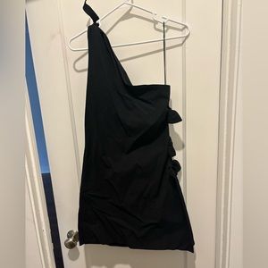 Adorable black Zara dress